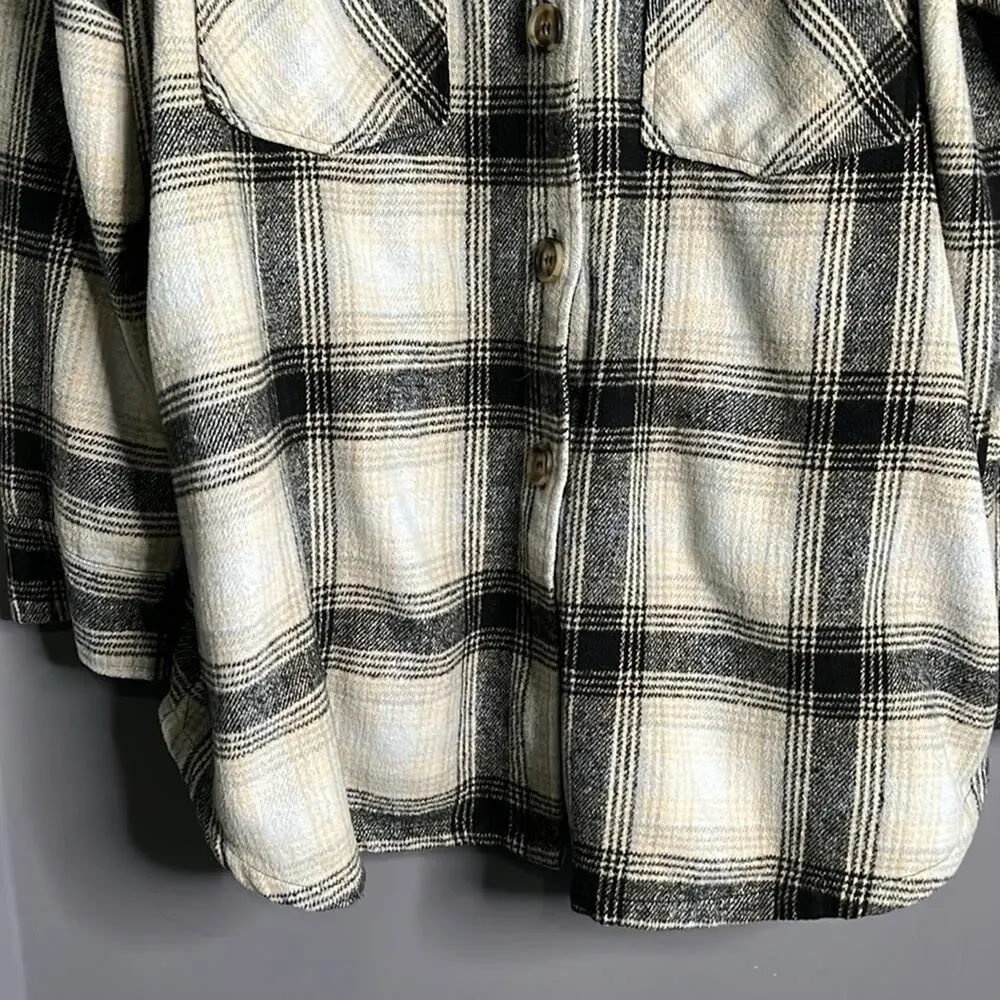 Boutique Black Tan Plaid Button Down Shacket Pockets 2X